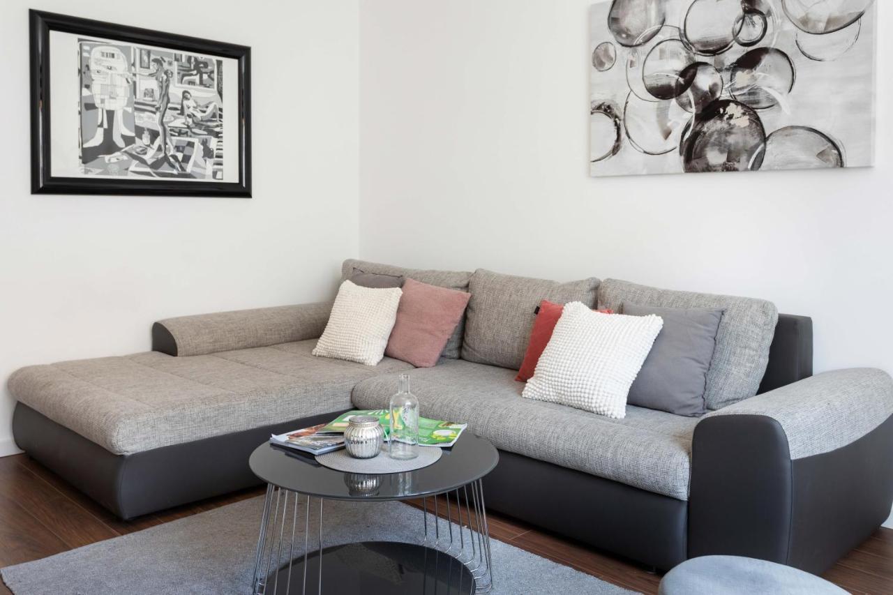 Sunny 2Bdr Apartment With A Balcony زغرب المظهر الخارجي الصورة